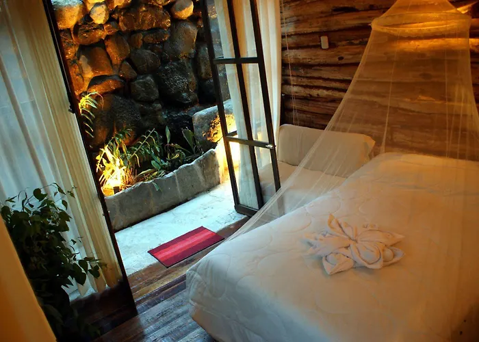 Eco Quechua Lodge *